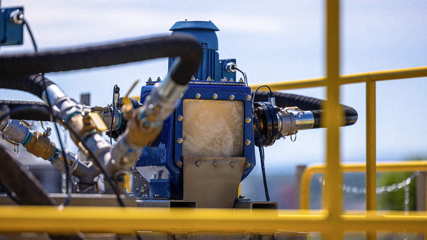 Close-up of an HPSA unit and its slurry pipework